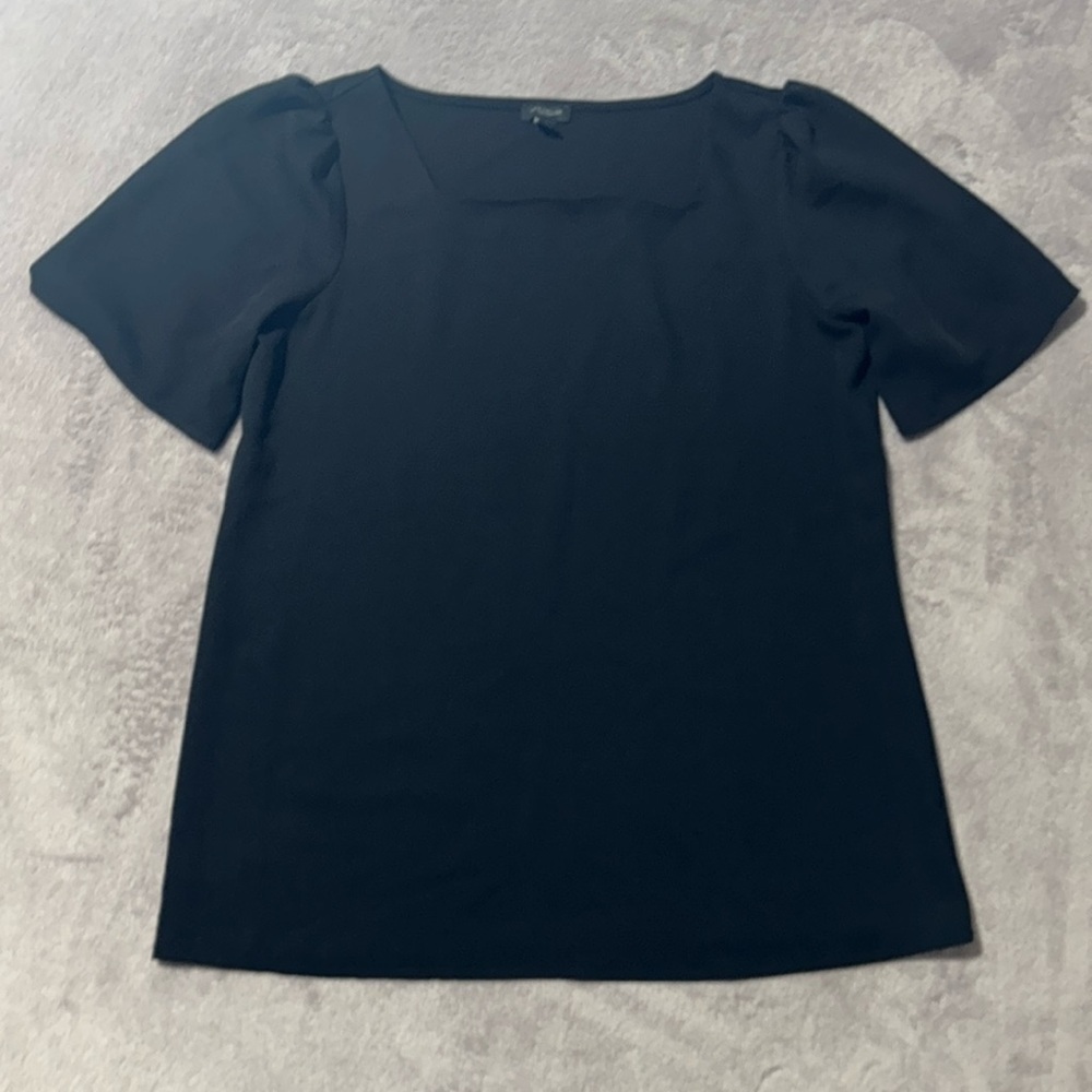 Ann Taylor Factory Top - Black - Small - Square‎ Neck - Flutter Sleeves